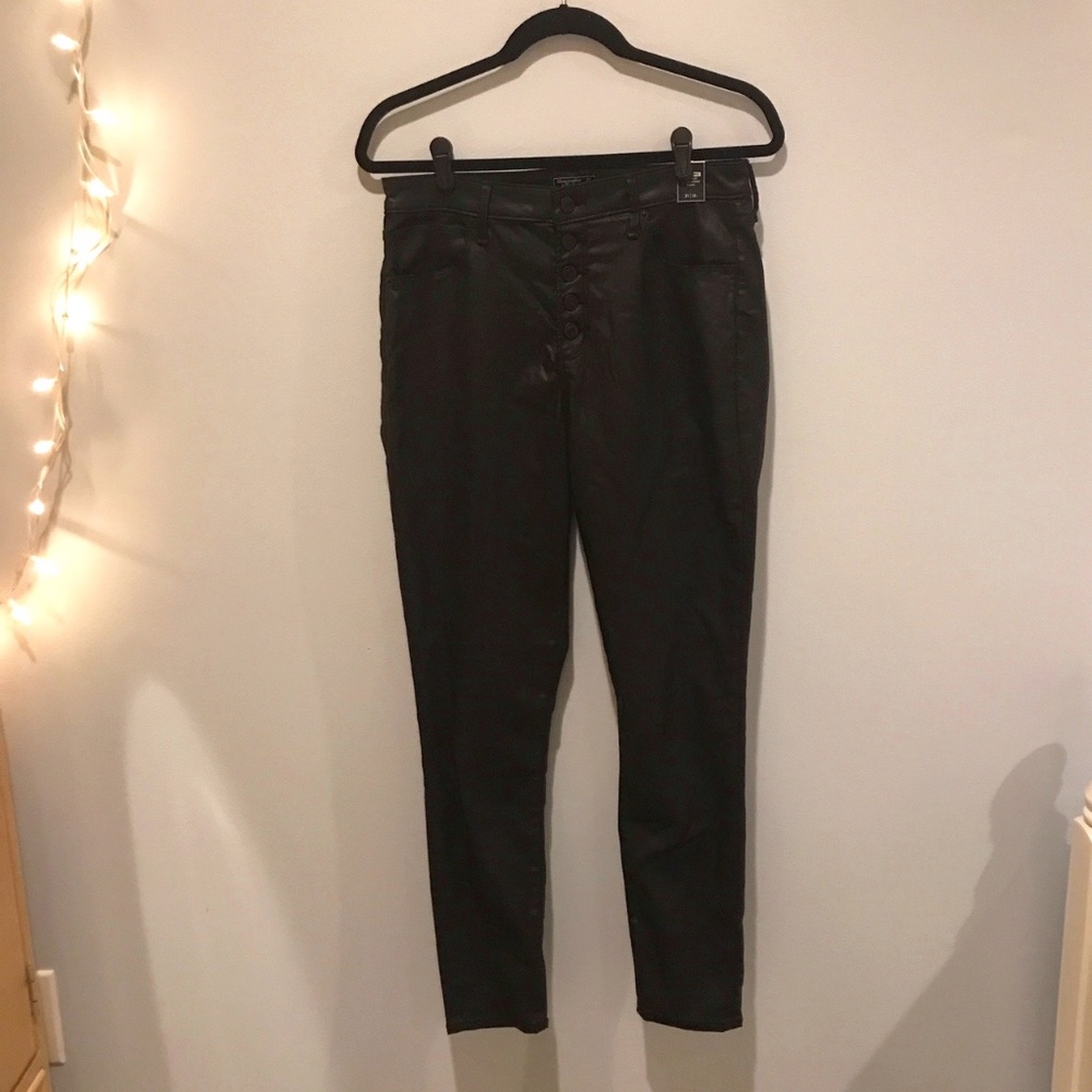 Shiny Black Skinny Jeans